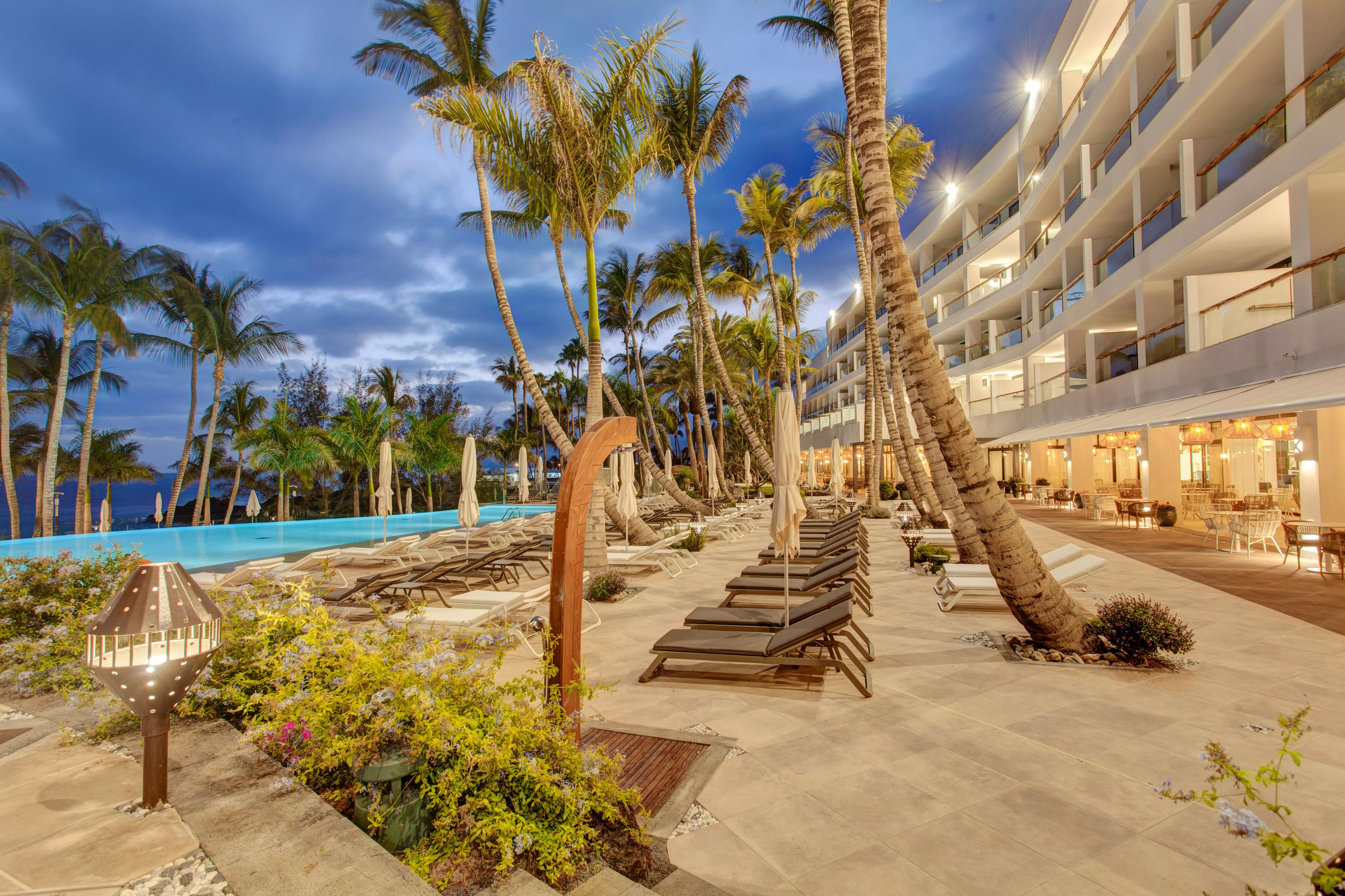 O Hotel Fariones, em Lanzarote, eleito o melhor hotel de Espanha e Portugal pelos utilizadores da TUI