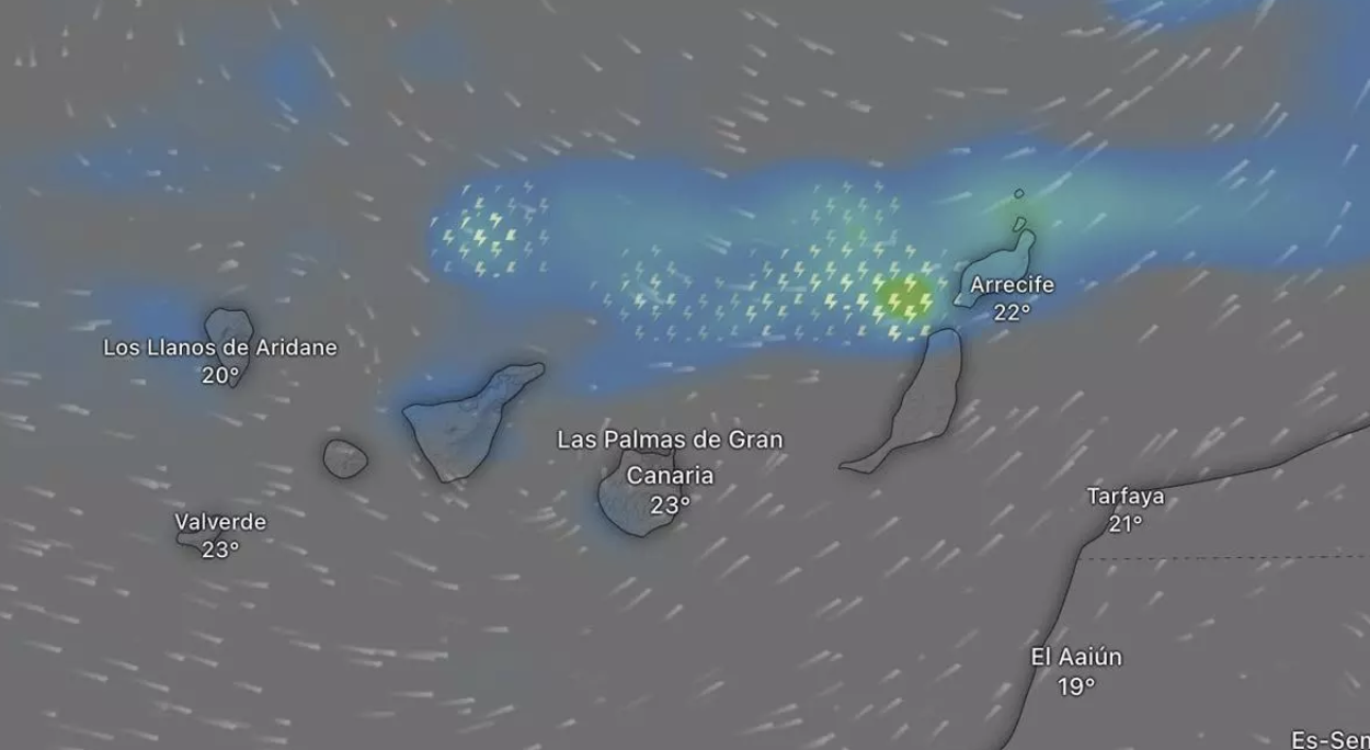 El aviso amarillo en Lanzarote mantienen expectante al norte de Fuerteventura